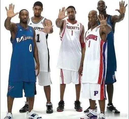 阿迪这套阵容放到这赛季能夺冠吗？ 