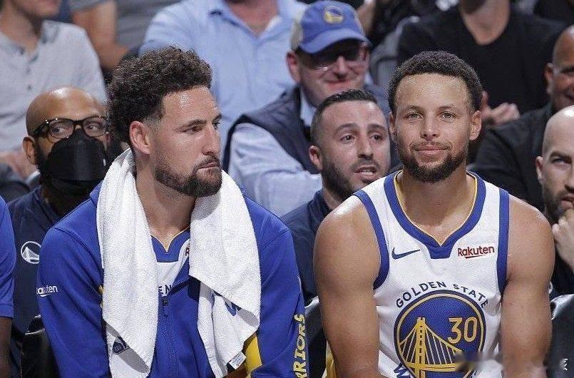 #nba# 北京时间4月13日，NBA常规赛继续展开，勇士主场109-114不敌