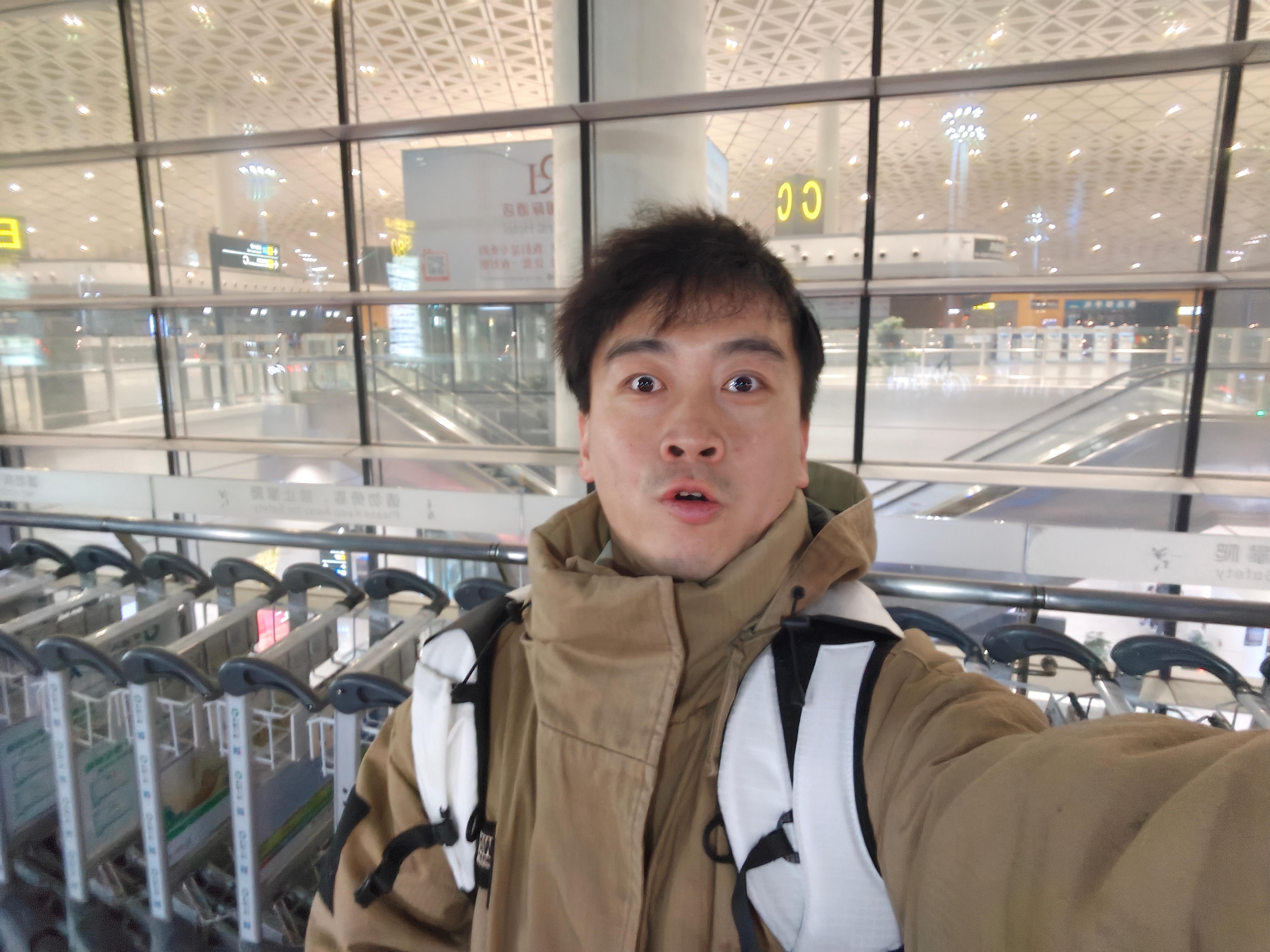 闪现到长春了，外面零下18度对于海拉尔人来说，不算冷明天去看款重磅新车这车还有一