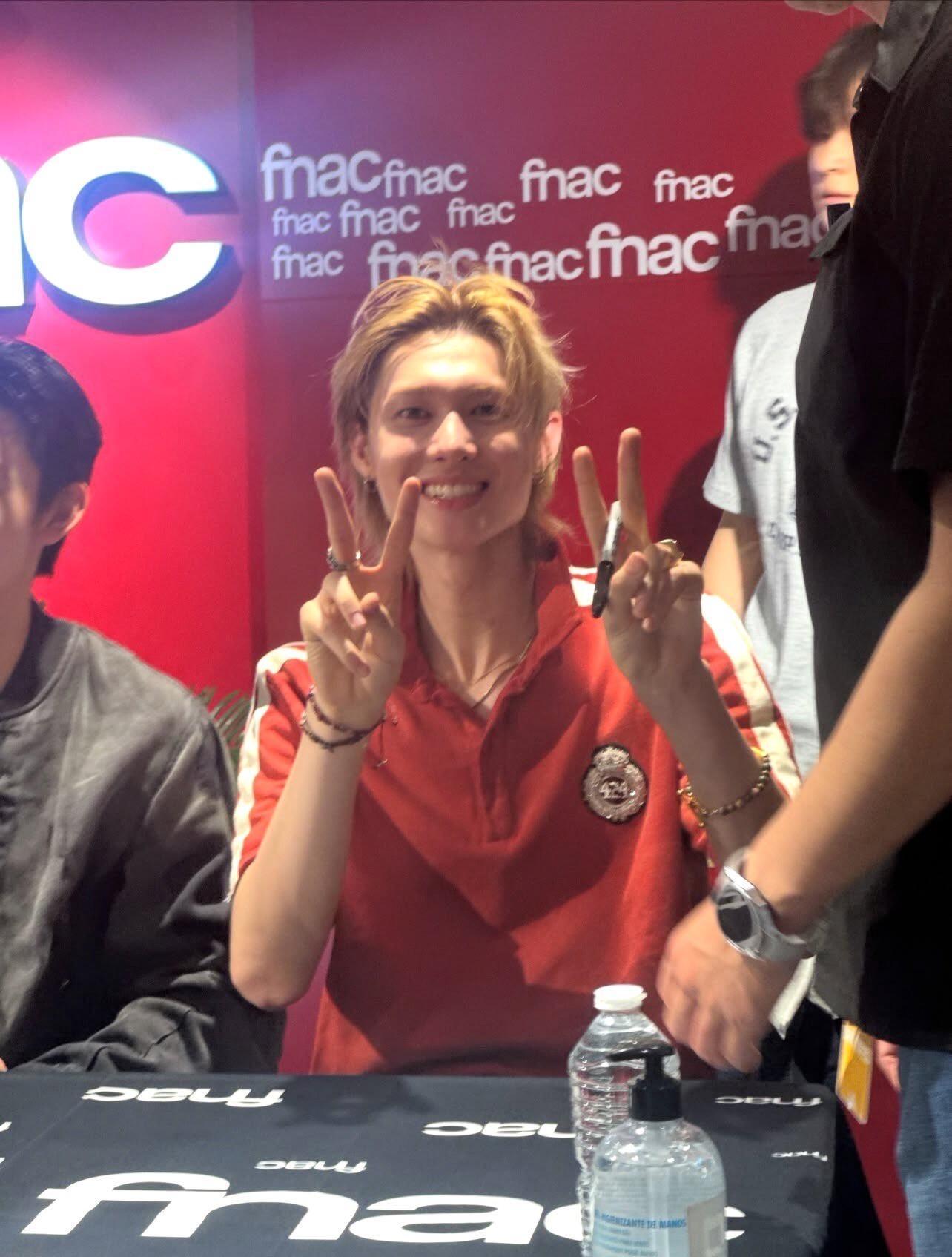 大鸡毛☺️ -©_sarutml92 - jaybihitt - siennap