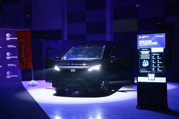 贾跃亭新车FX Super One官宣全球首次交付，首位车主是足球巨星 