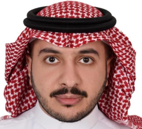 霍尔木兹海峡被彻底放弃了！25艘巨型油轮突然集体掉头，彻底绕开危险重重的霍尔木兹