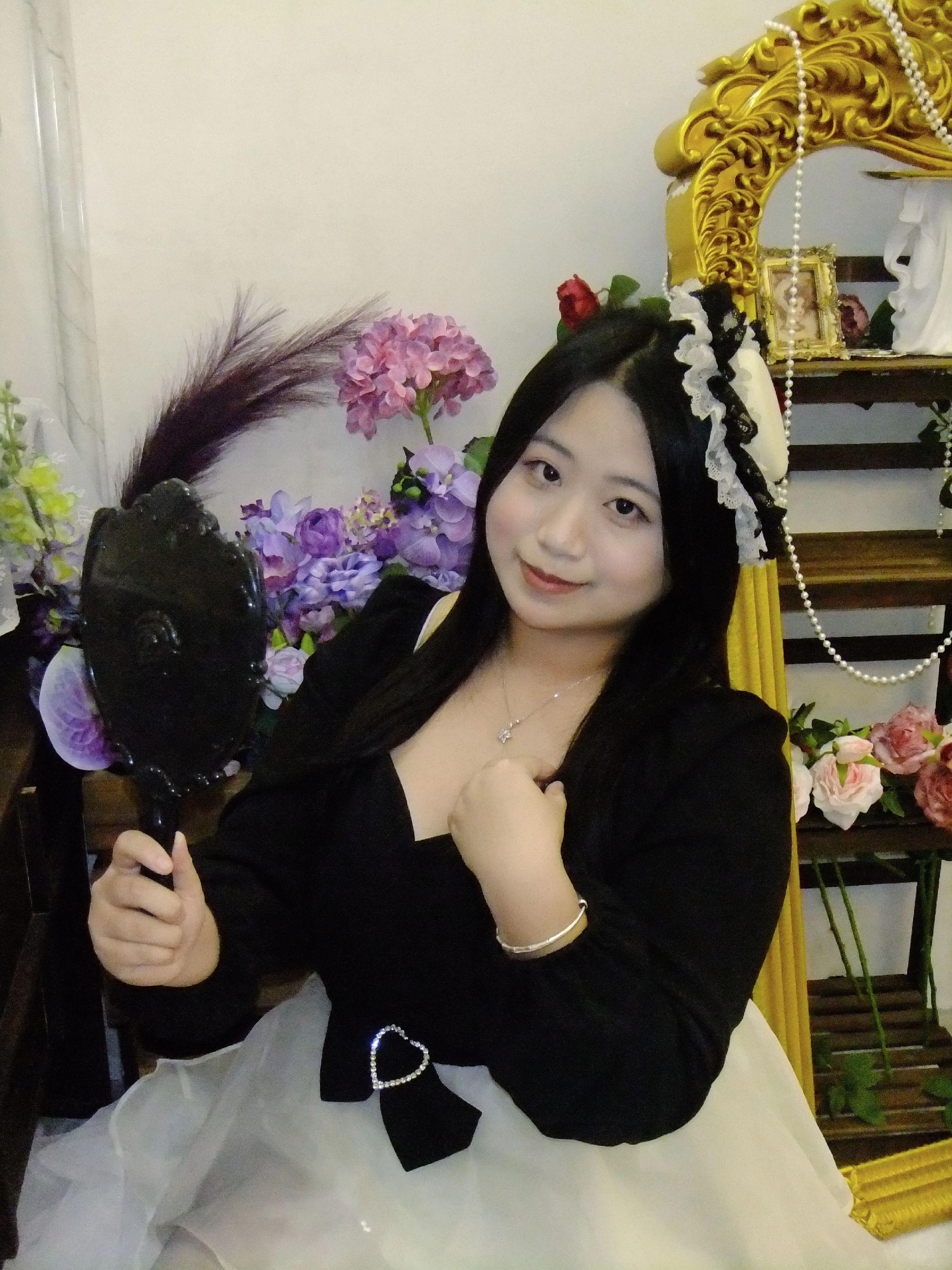 在复古氛围中赴一场法式绮梦🪞✨