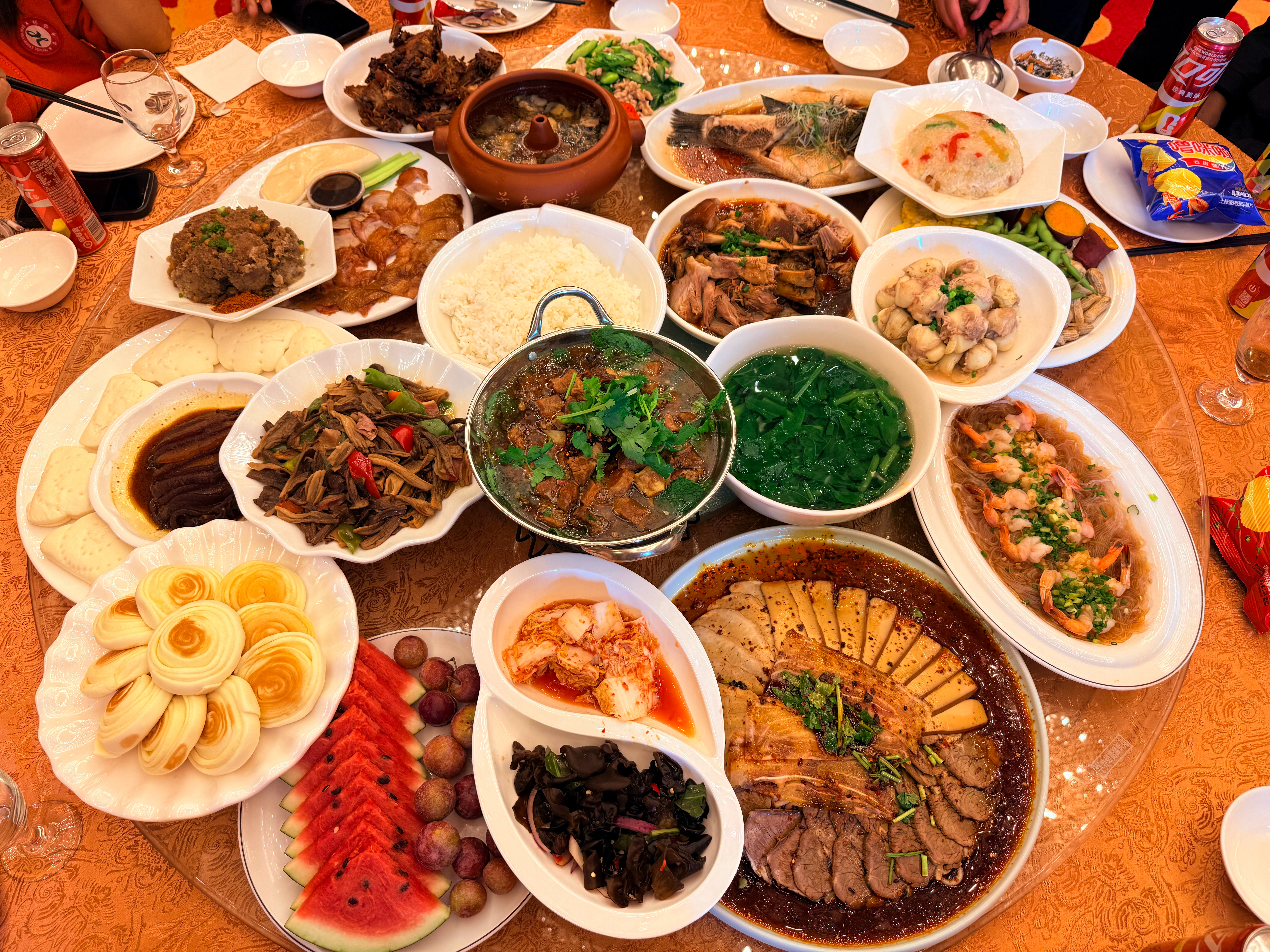 救命🆘，做客吃饭好烦……只能说饭还行，然后努力忽视话题ing（样子不好看但味道