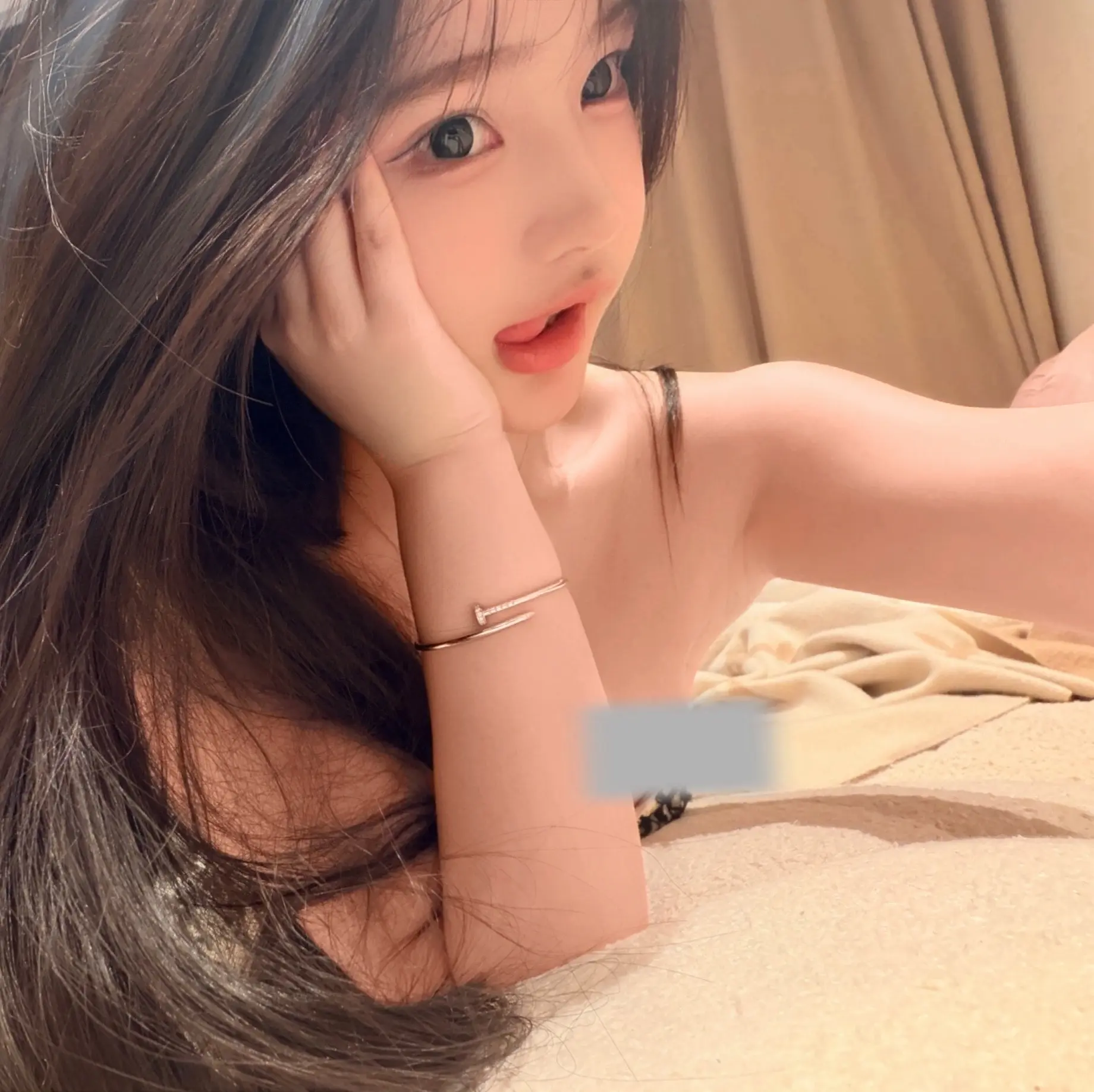 那段时间 得意忘形 闭上了眼睛 还以为握住了一颗安稳的心