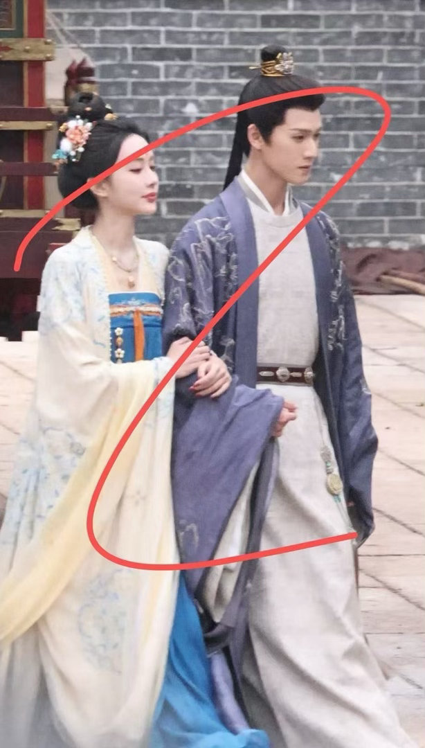 我天呐，永接我cp像孟子义和李昀锐这样二搭三搭四搭勾勾搭搭 孟子义李昀锐白天避嫌