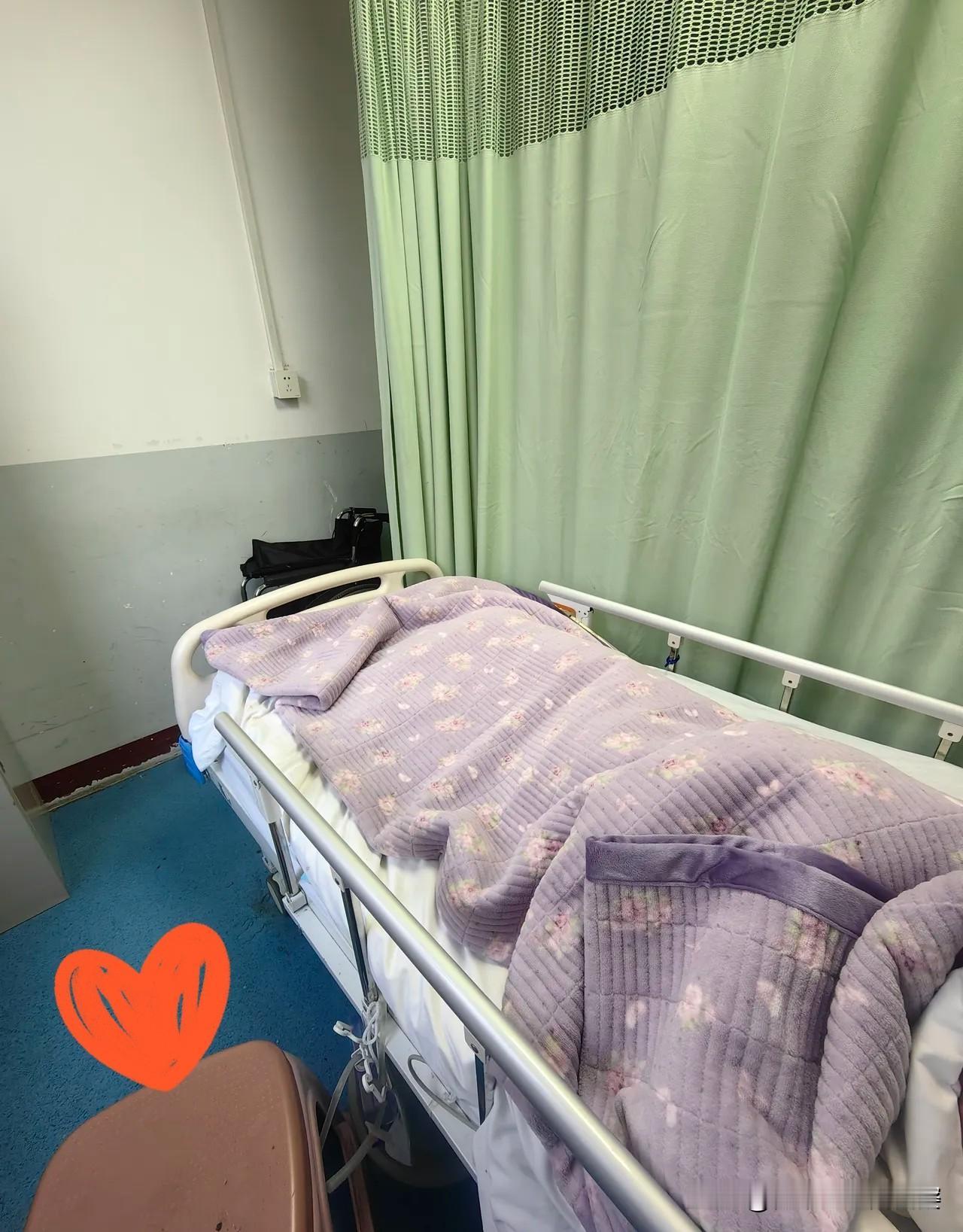 凌晨十二点多，熬着夜睡不着，心里堵得慌又满是委屈，成年人的难，怎么偏偏都压在我身