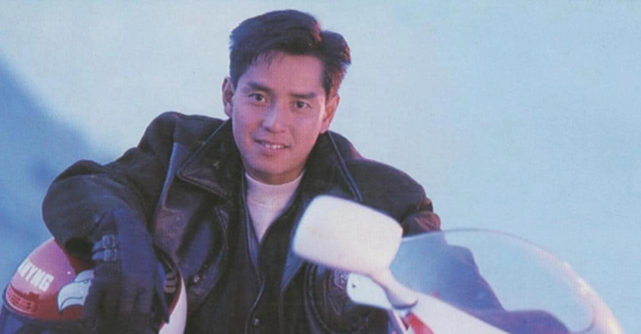1996年，丁克的谭咏麟突然对妻子杨洁薇说：“我把十亿家产都给你，我要让儿子回家
