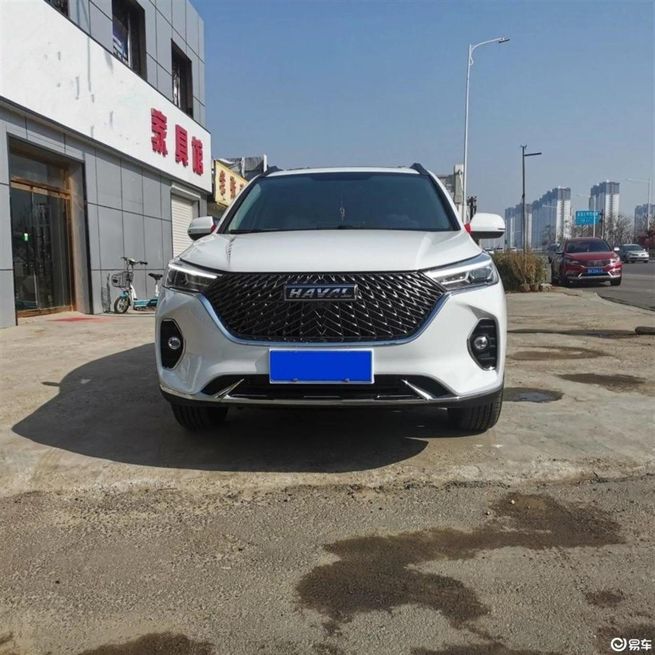 【车主：舒适性我觉得可以给五颗星!-颗给座椅， 很软很舒服 】
哈弗M6 202