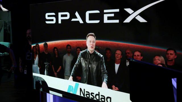 SpaceX市值破两万亿，恒大欠债两万亿
万亿级企业玩的都是“圈地+贴标签”套路