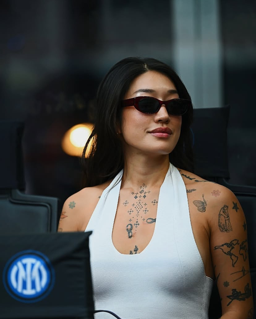 「貴客」！！🤩 Peggy Gou 到訪美亞莎球場「督戰」國際米蘭🔵⚫️國際