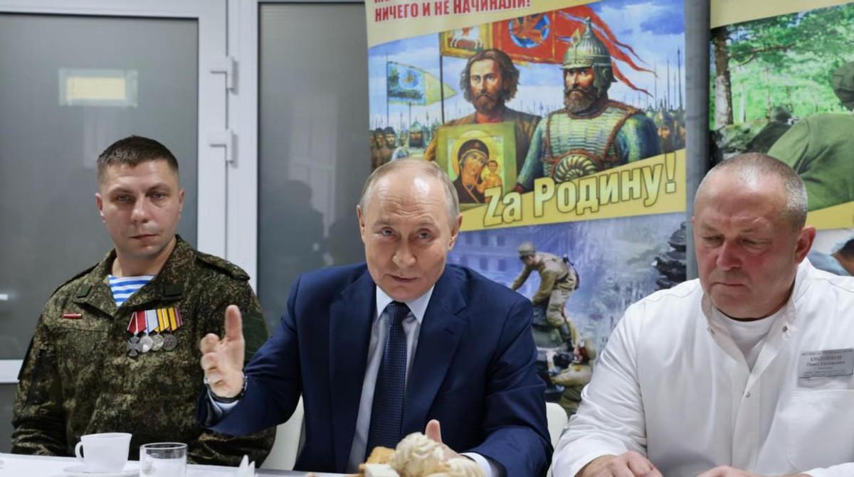 普京杀人诛心：计划停战几小时，让国际记者看看10000名被围困的乌军


俄罗斯