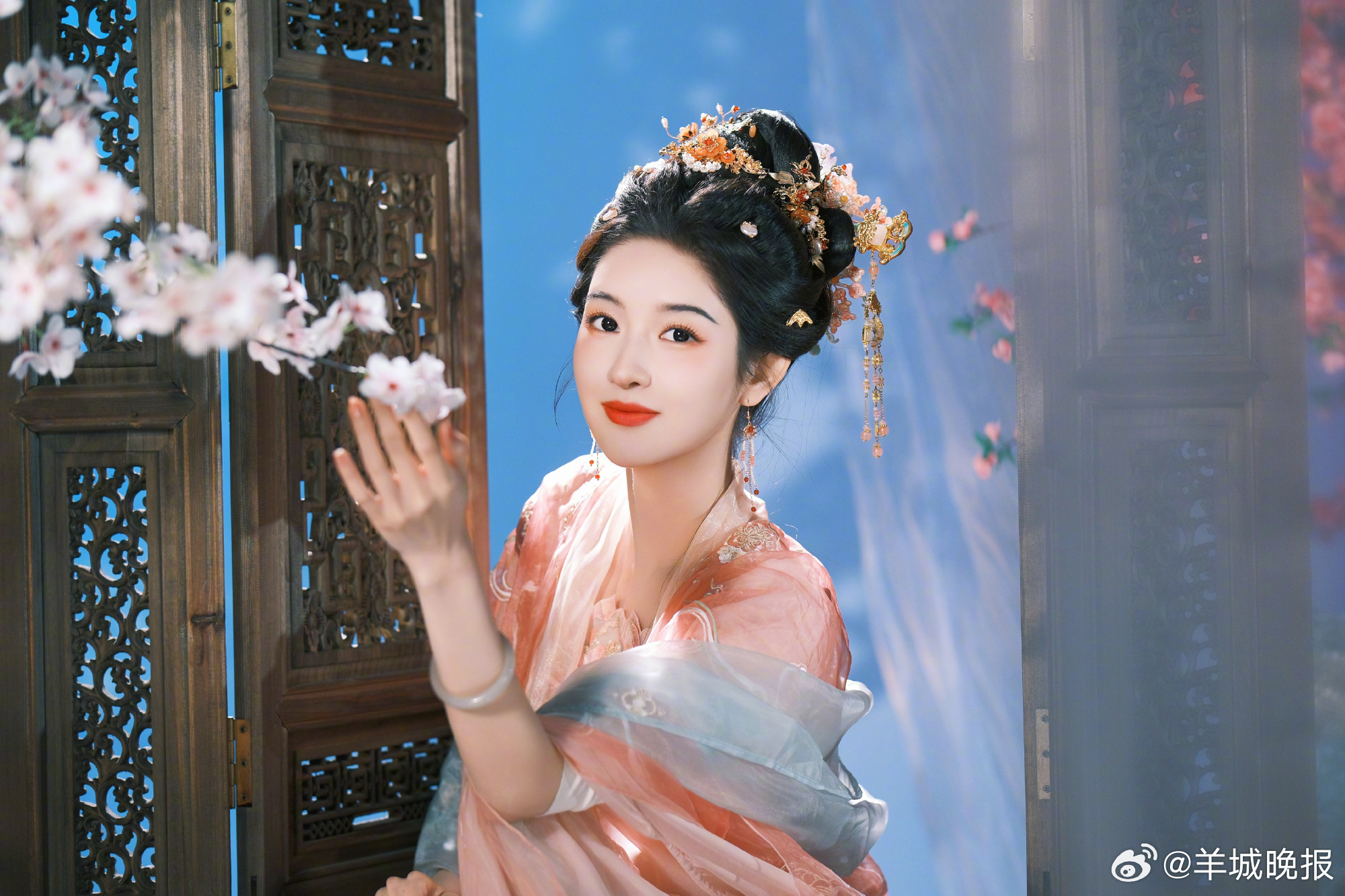 【这些新春大片，哪一张击中你的心？】欢天喜地过大年，这些喜气洋洋的新春大片，哪一