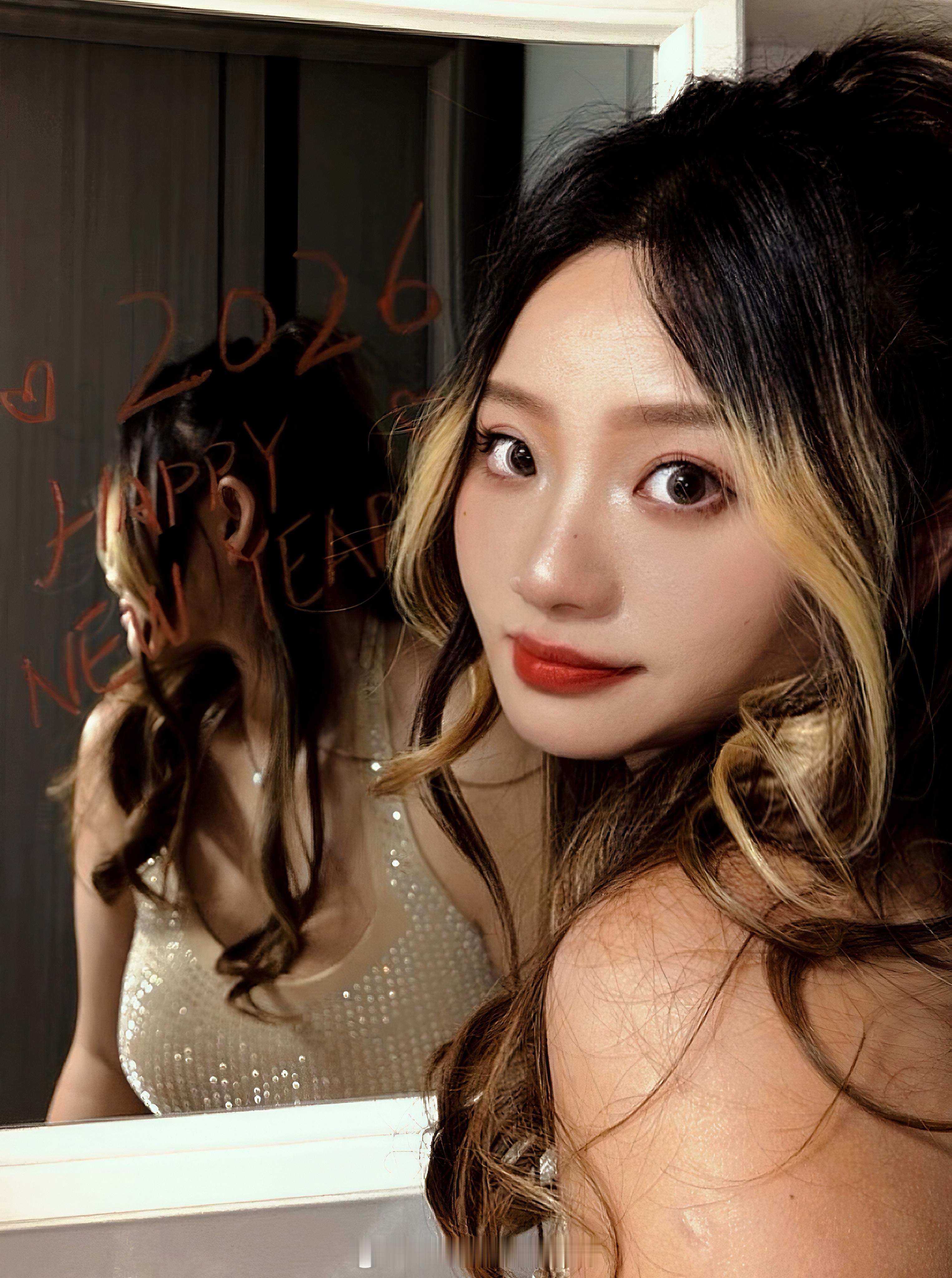 🐍 ₂₀₂₅ 𓆱²⁰²⁶ 🐎爱你老己 明年见 .ᐟ.ᐟ 