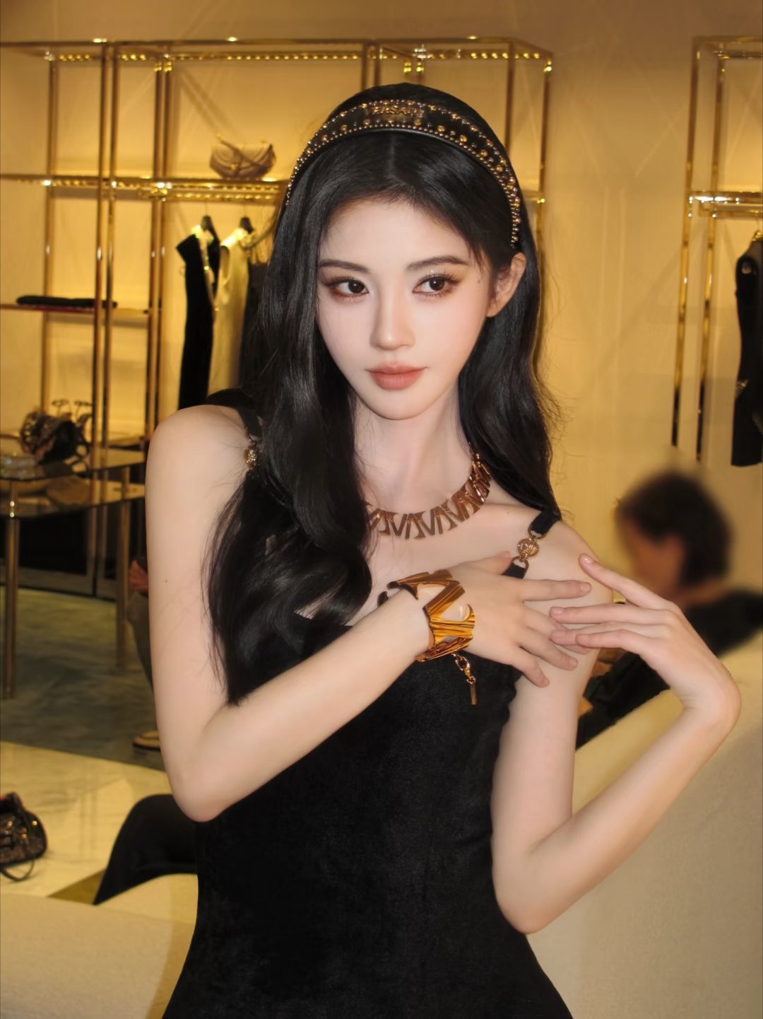 2026年内娱女明星实体杂志销量TOP6：陈丽君｜鞠婧祎｜曾沛慈迪丽热巴｜赵今麦
