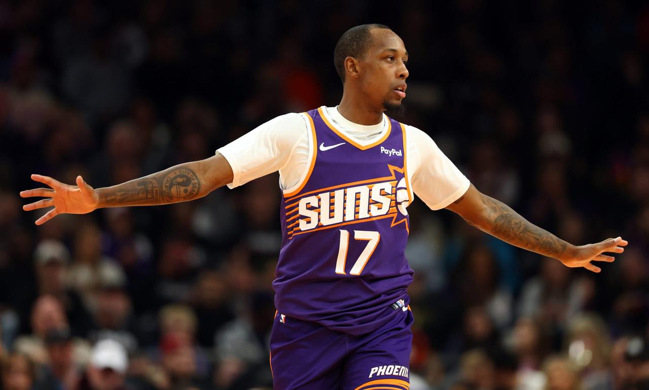 菲尼克斯太阳将与控卫贾马里·布耶亚签下一份两年期的NBA标准合同。布耶亚此前以双