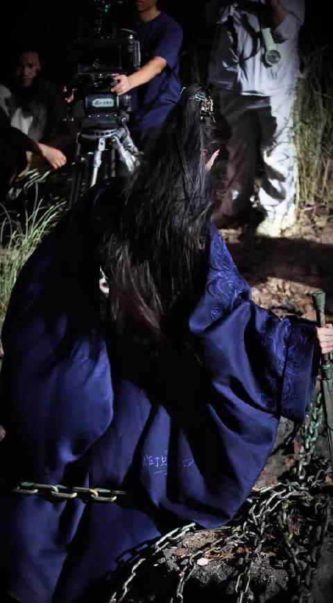 太迫不及待想看圆圆和乃文叔的这一期了
互动肯定会特别搞笑
还能看到《浮生》敖炽的
