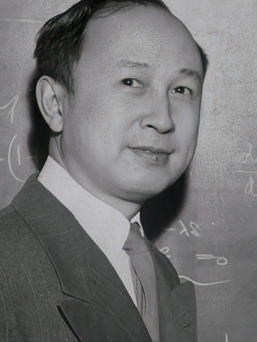 中国崛起靠什么？三位无双国士，撑起民族复兴的万丈底气
 
中国短短几十年实现跨越