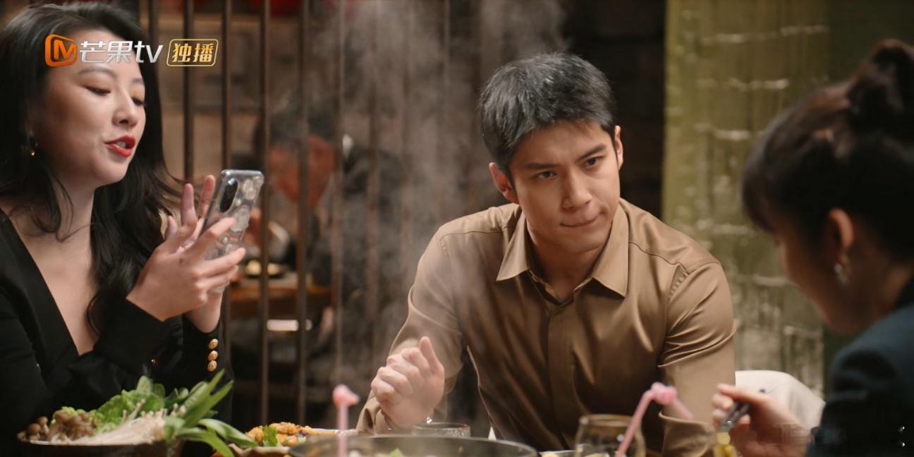 痛击我方小许中，但是看他被痛击后小表情好萌