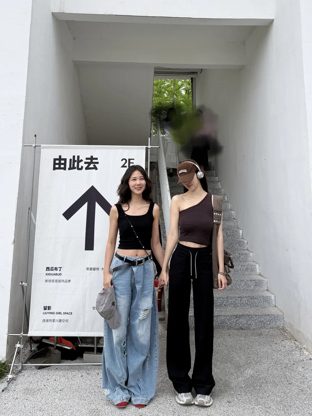 170+ 出门穿左边👈右边👉