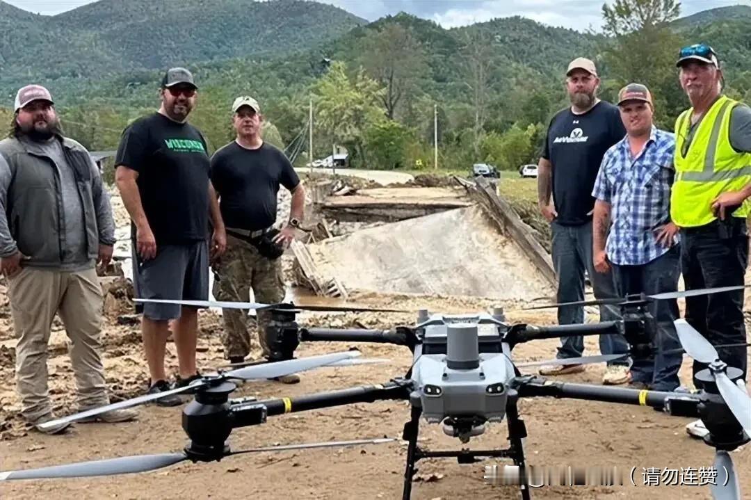 离谱！美国封杀中国无人机，50万飞手急疯了疯狂囤大疆
 
真的笑不活了！美国又拿