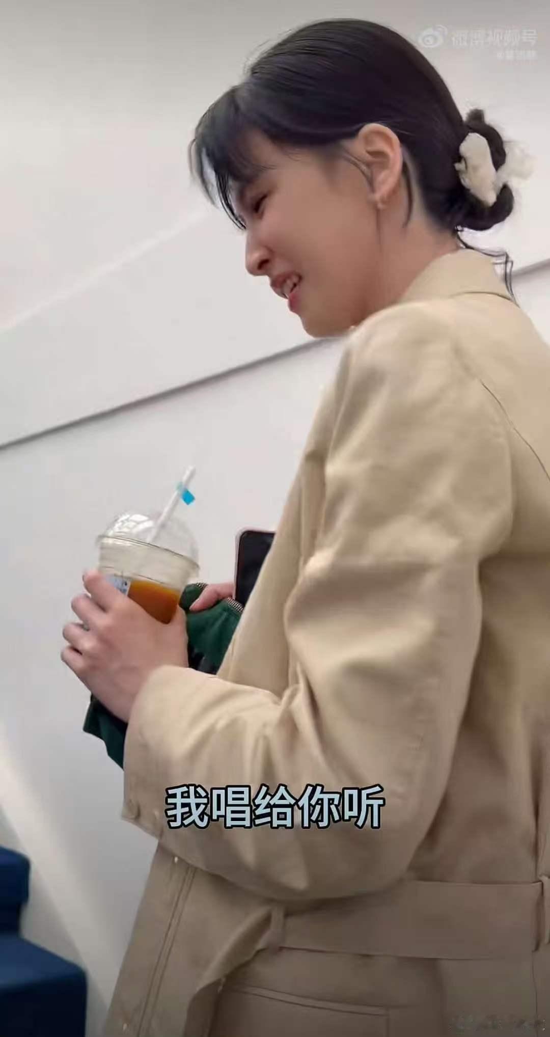 曾沛慈也唱了遗憾乘风2026中午刷到曾沛慈唱遗憾，情绪拿捏得恰到好处，好听果然不