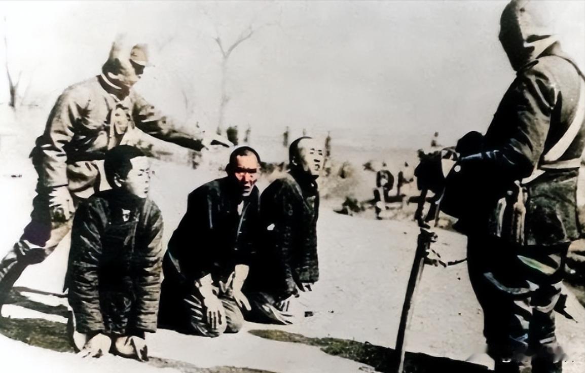日寇暴行:信阳甘露岸惨案

　　1942年12月26日，日军宣抚班、伪区中队50