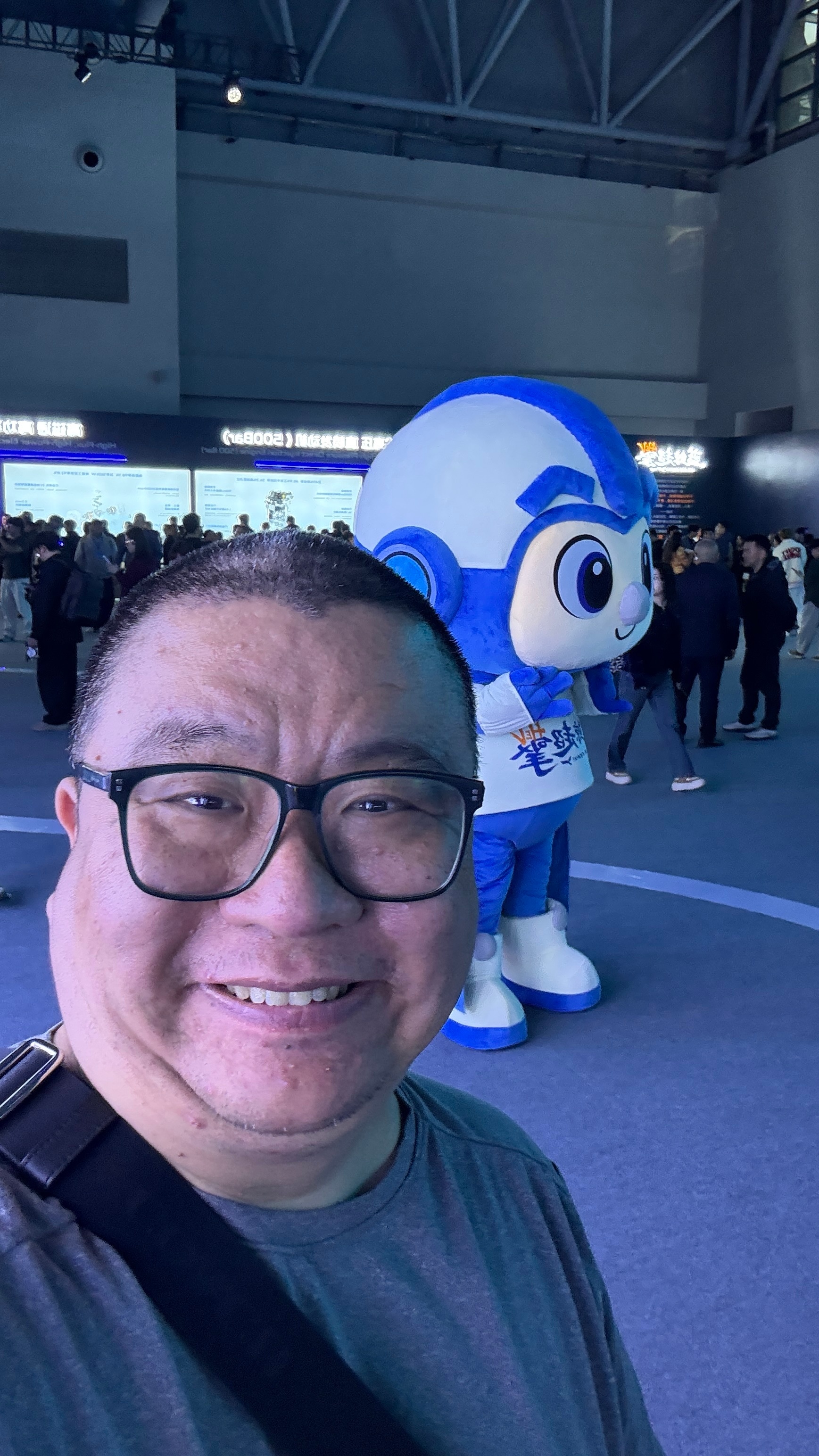 蓝鲸超擎全球活动中国方案  长安汽车蓝鲸超擎城区油耗2l时代长安汽车长安蓝鲸超擎