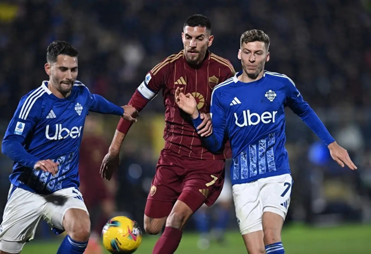 今日继续朝着好的方向出发！作品：科莫vs萨索洛    科莫坐镇主场，萨索洛恐难守