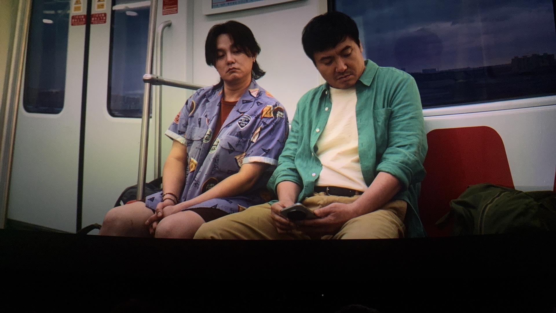 飞驰3看完了，前面剧情不算新颖，我都打瞌睡了但后半段依旧紧张刺激，而且是全新的赛