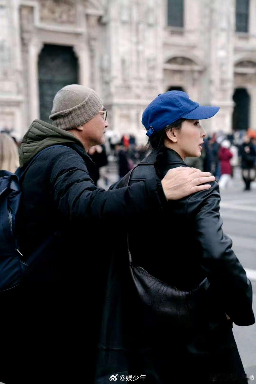 胡静人生路上的风景往往与想象不同原以为胡静在旅行中是被照顾的一方，结果在《妻子的