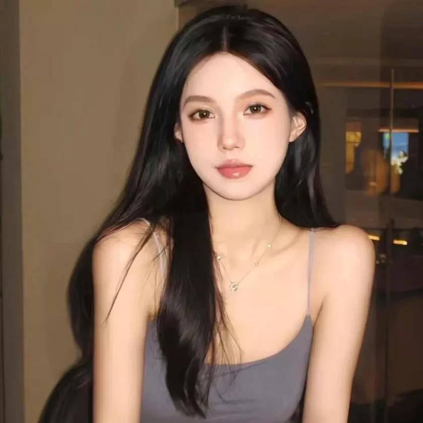 气质女神，优雅动人，尽显自然美！温柔感美女 温婉大方的美女 温柔气质美女 温婉气