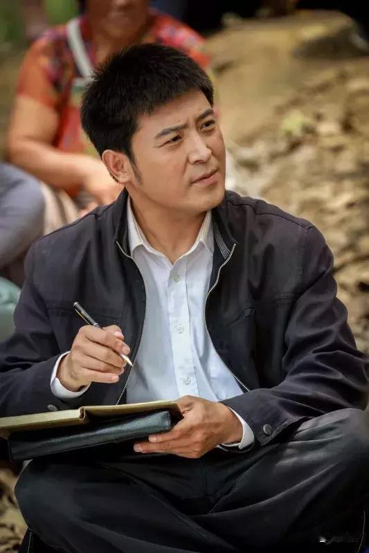 演员孙涛宣布将不再参与央视春晚从1995年到现在，孙涛带着“我骄傲”等经典作品陪