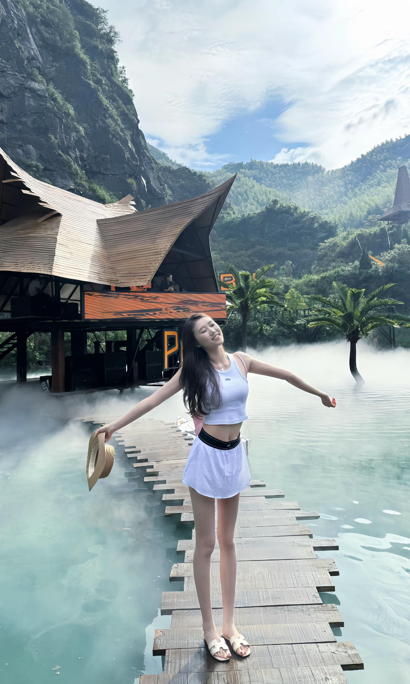 快乐就在当下🏖️🛶