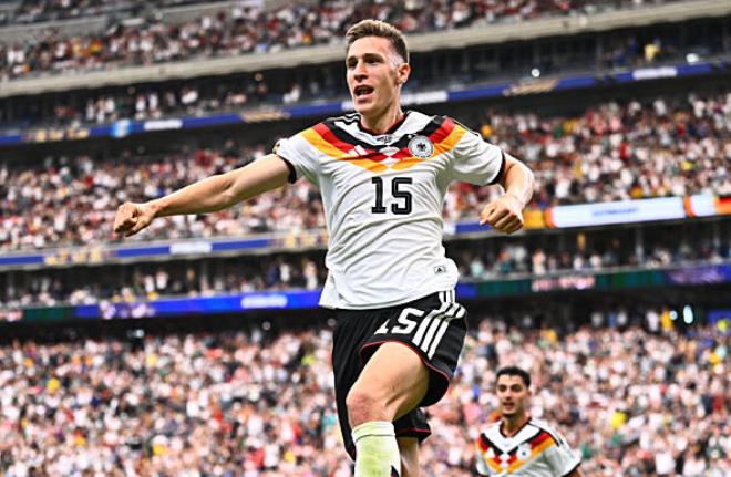 ⚽ 经过四年的等待，2026年世界杯正式拉开帷幕。德国队在首场比赛中以7:1战胜