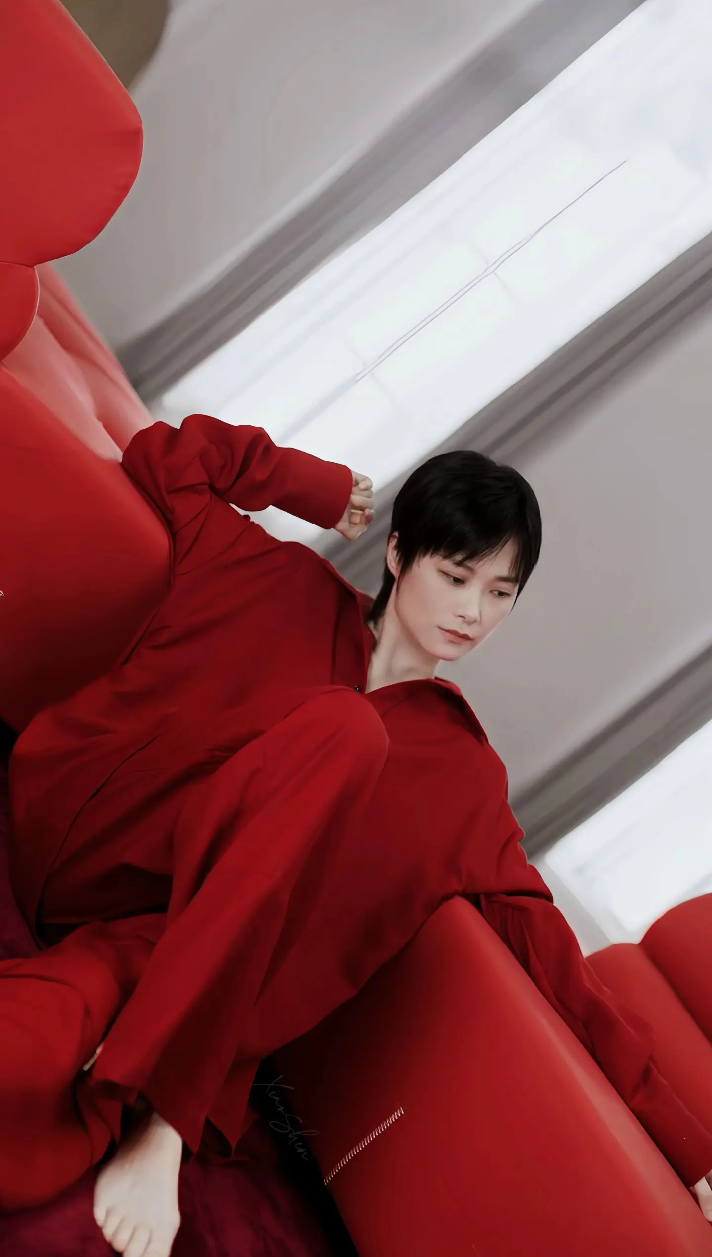 李宇春新代言。 拍的广告好看，已Get 同款😘