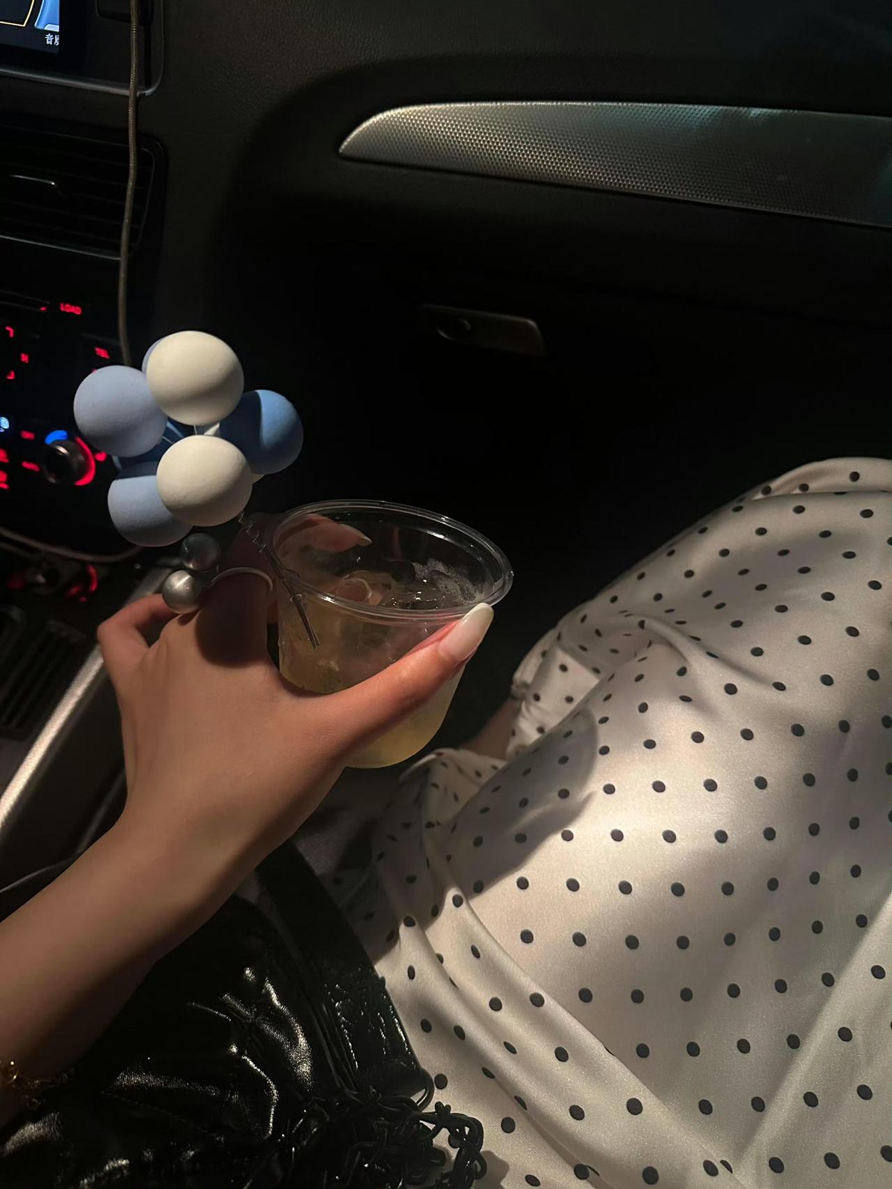 君子之交淡如水，人与人之间要保持适当的边界感，很多时候一段关系过于密切，其实就是