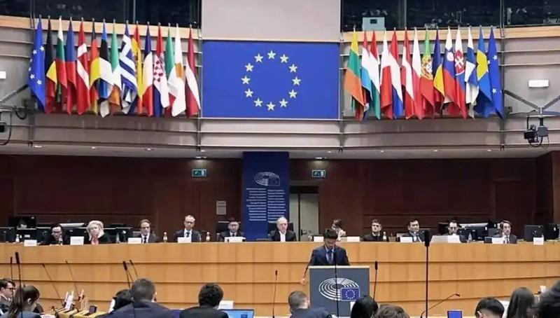 北约峰会将要召开之际，土耳其却公开表示：中国是不可阻挡的超级力量！ 本届北约峰会