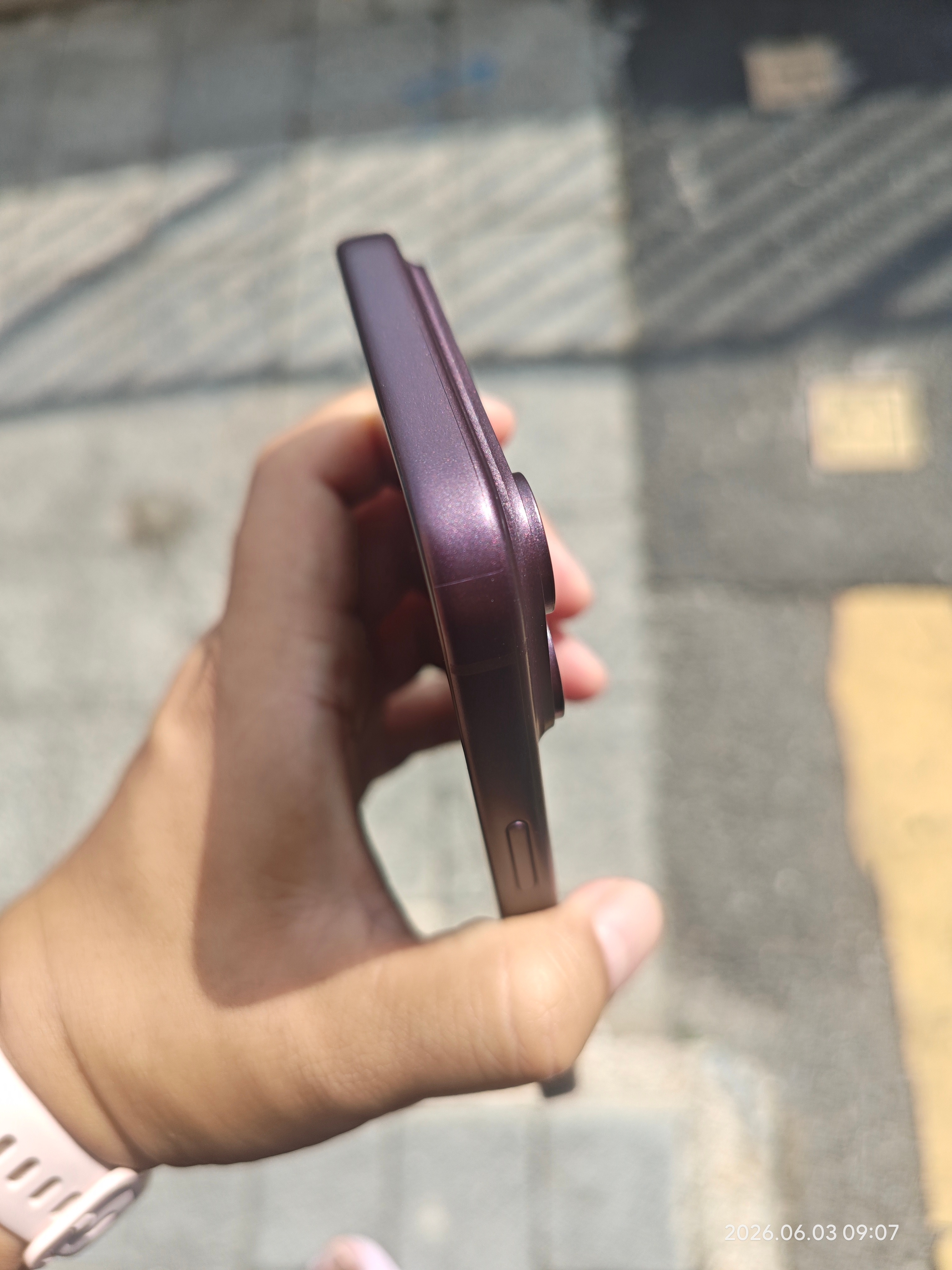 提前感受一下十月份你可能会买的iPhone18pm