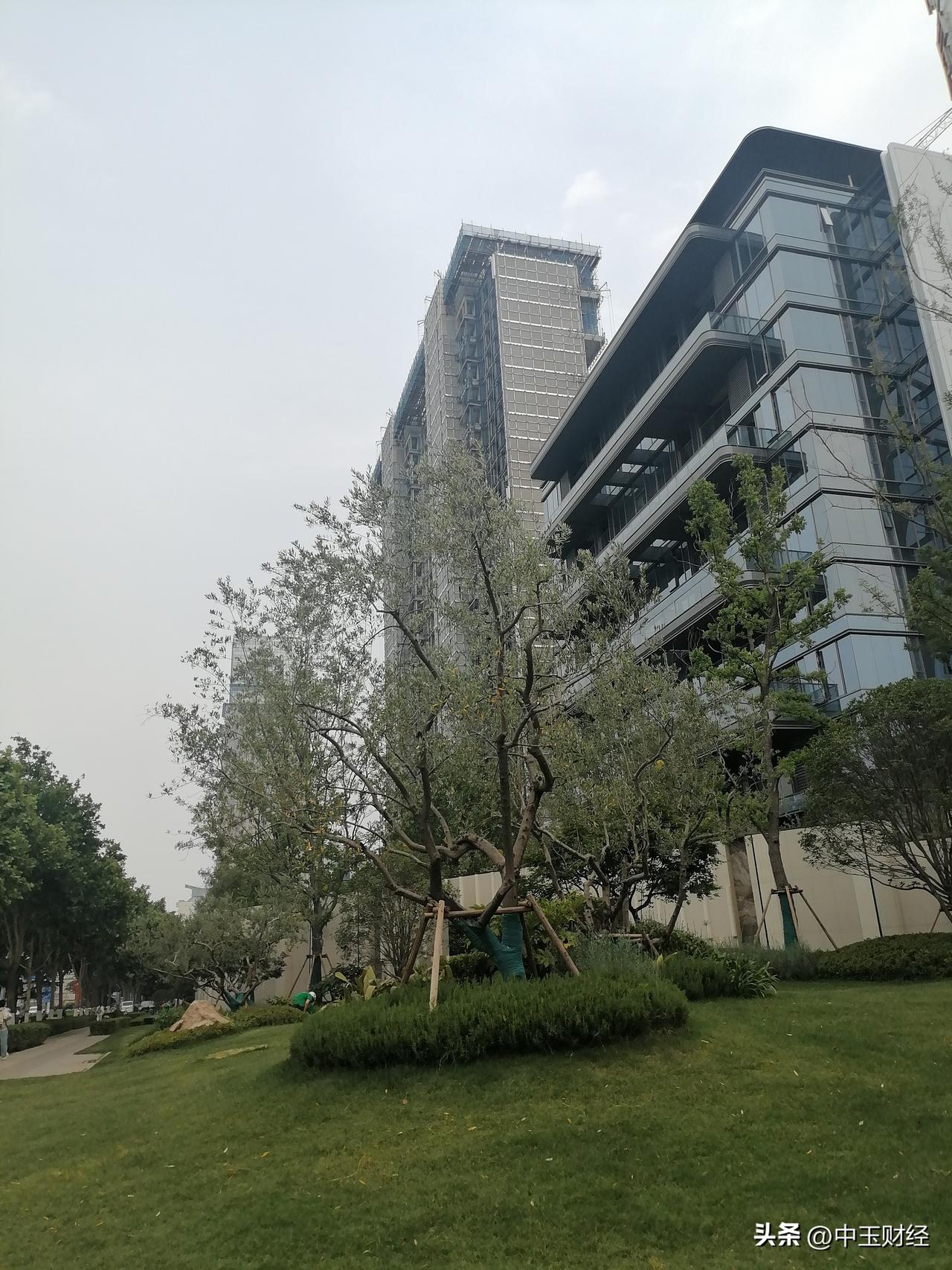 发一张图片，让我猜出你在哪里拍的 发一张图片，让我猜出你拍摄的地点市中心的第四代