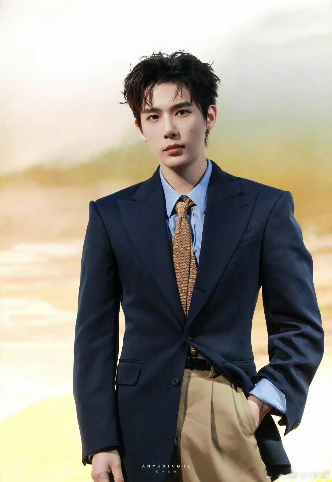 丁禹兮、侯明昊、王安宇今日活动饭拍，谁赢了 