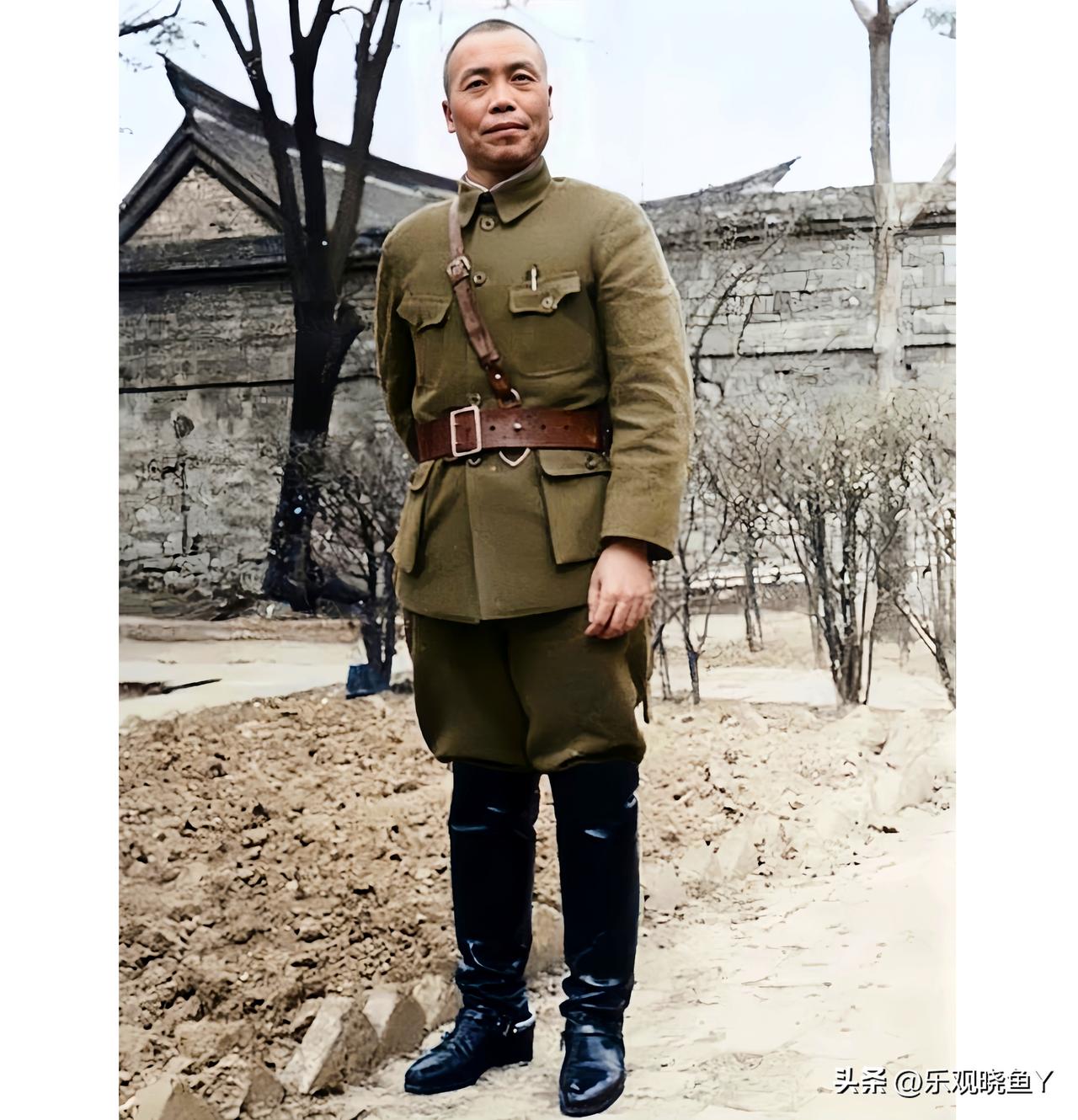 这才是真实的李宗仁将军，大家都好好的瞧瞧吧！这而非演戏，也并非影视剧里的饰演者，