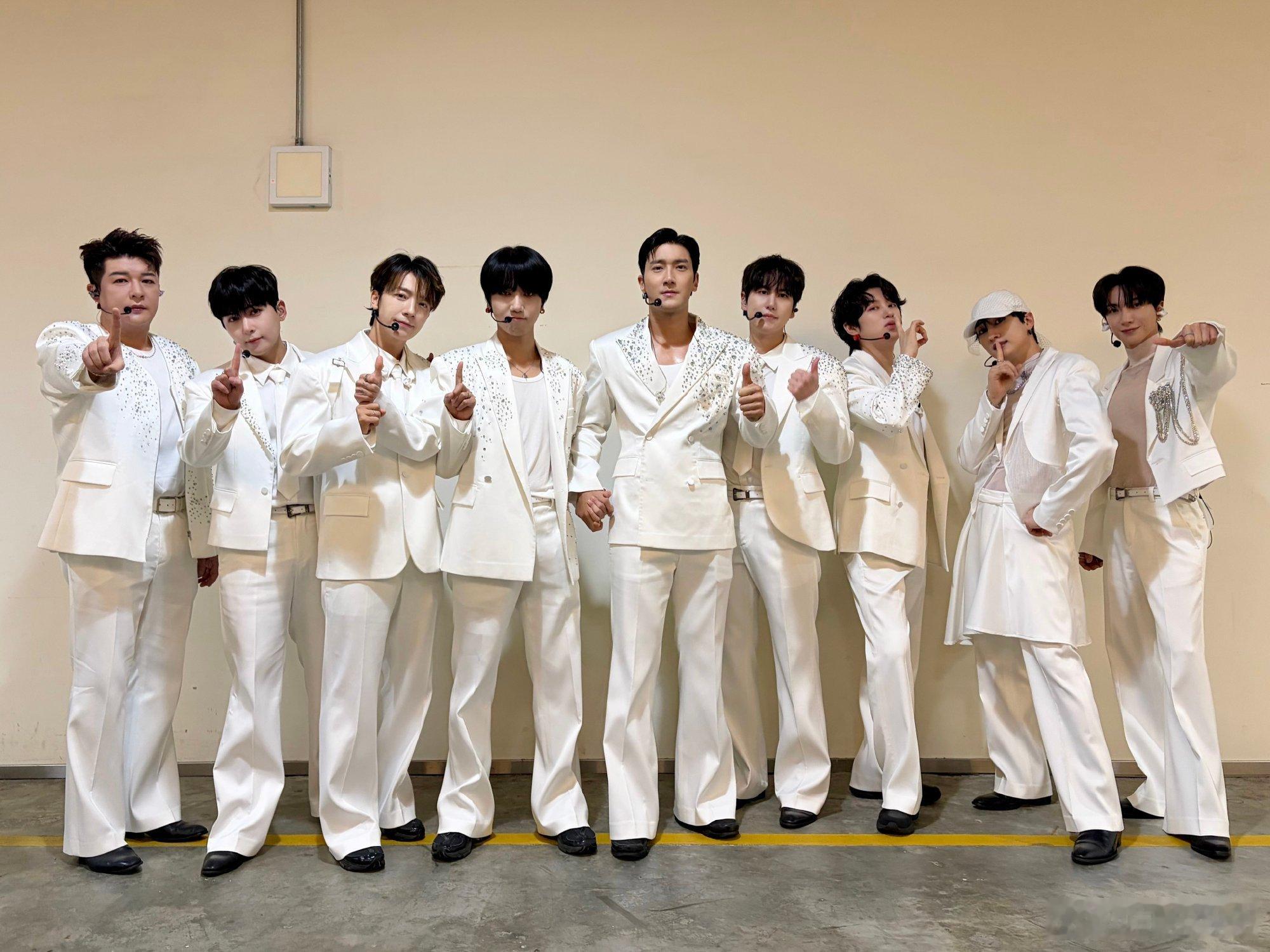 superjunior向香港捐款100万 superjunior向香港捐款100