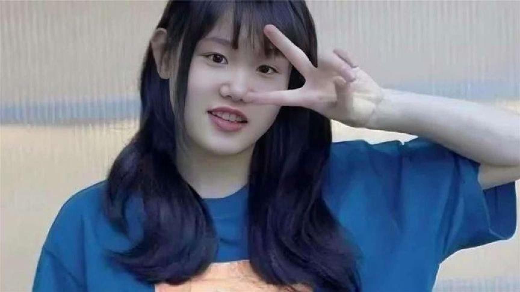 张家齐退役后近况曝光：独居上海老破小不回家，妈妈一句话引热议