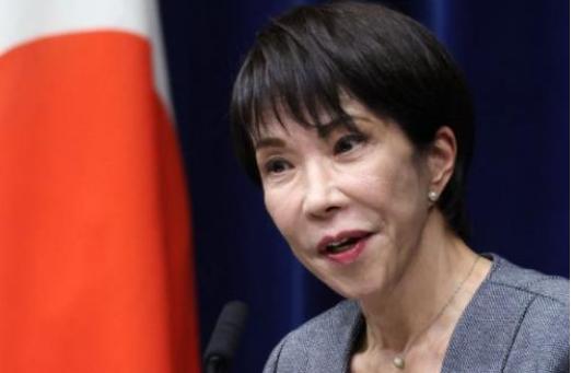 就在刚刚，日本干了一件所有人都没想到的事。 
 
它亲手撕掉了维持了整整十年的中