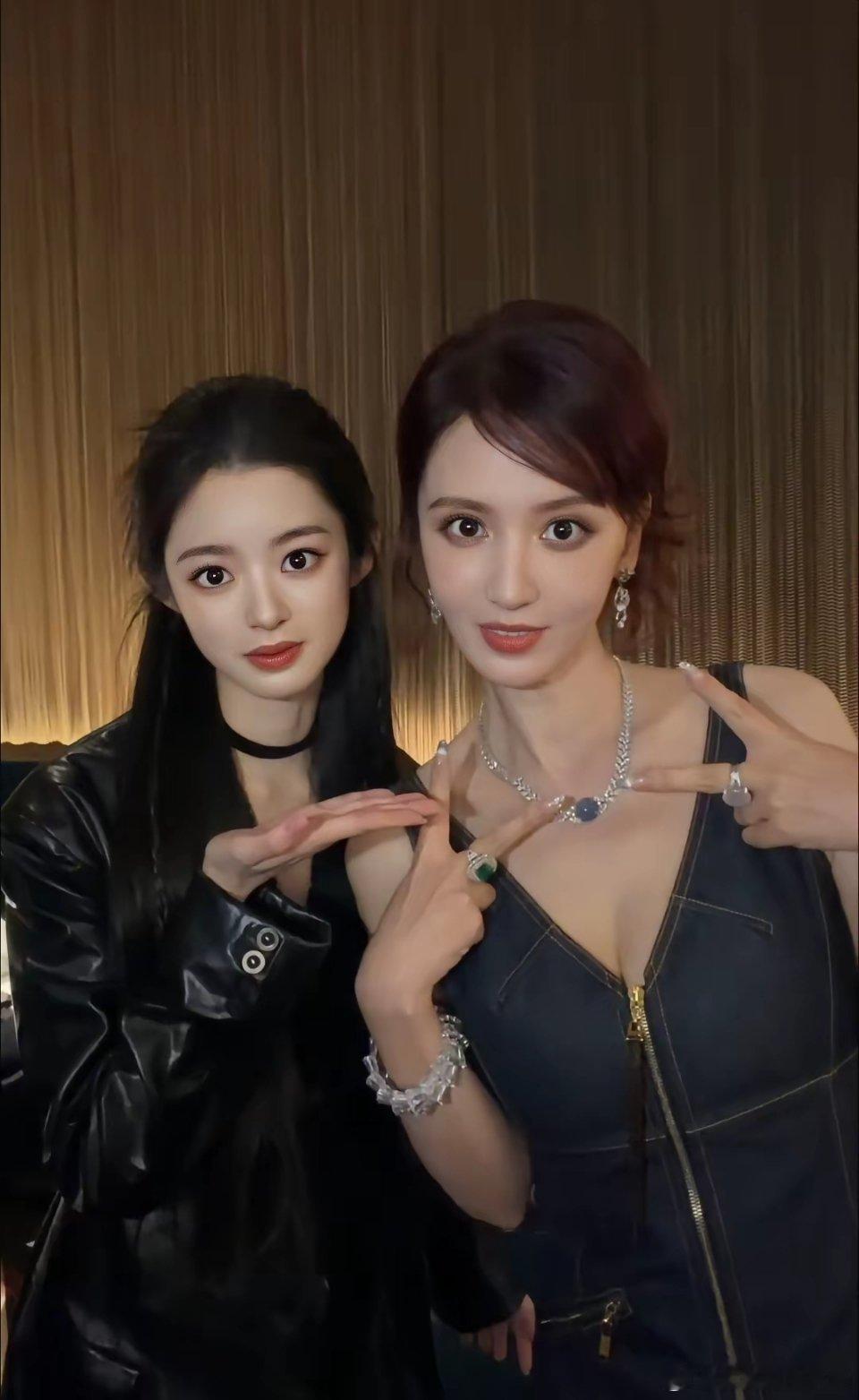 针对为什么继续用黄杨钿甜一事，作为耀客老板娘的张萌出来解释了——ai换脸不真实、