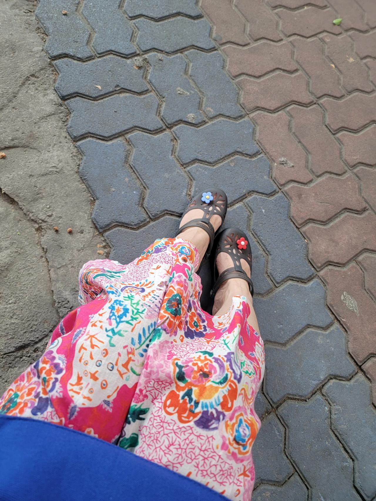 前所未有的迷惘，不知道路该怎么走，余额越来越少，看着快开学了，学车，学证，已经耽