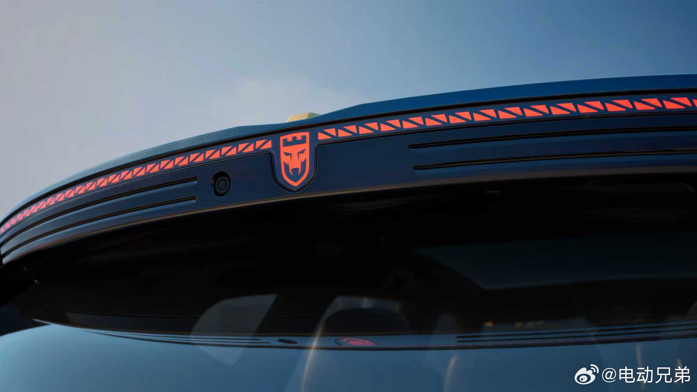 金标大众旗舰SUV与众08开启预售：以“中国速度”诠释德系新豪华3月26日，金标