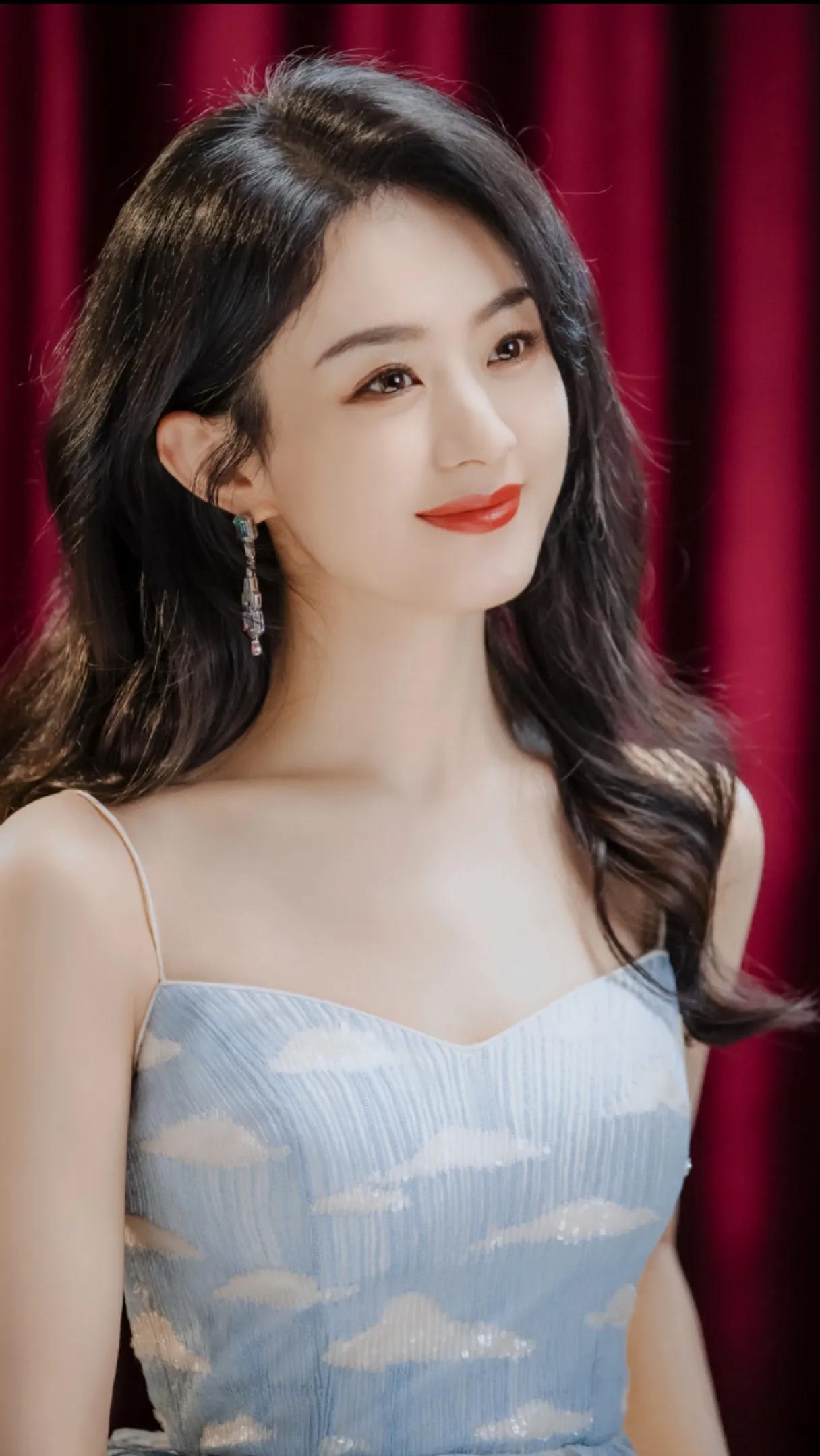 为什么赵丽颖有种百看不厌的感觉 在婚姻里，自立自强不委屈求全太重要了。就拿经济独