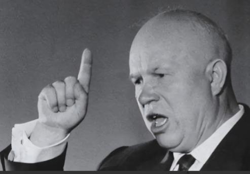 赫鲁晓夫对中国三大贡献：将斯大林时期赖着不给的旅顺港归还、为中国提供百万吨粮食，